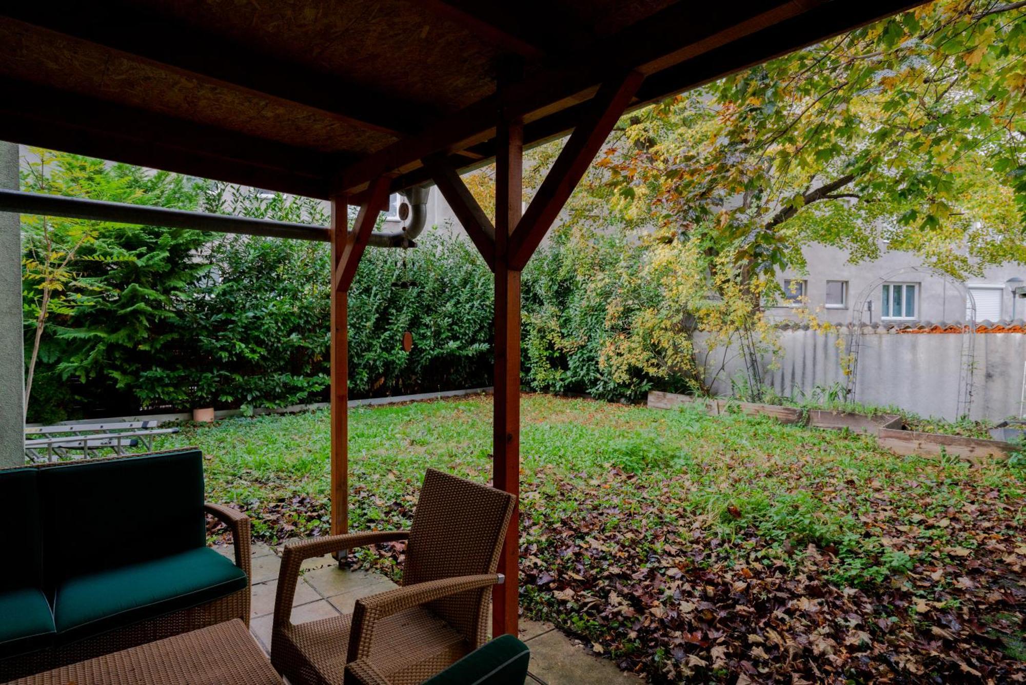 Bessemer - Charming Cottage With Garden Wina Bagian luar foto